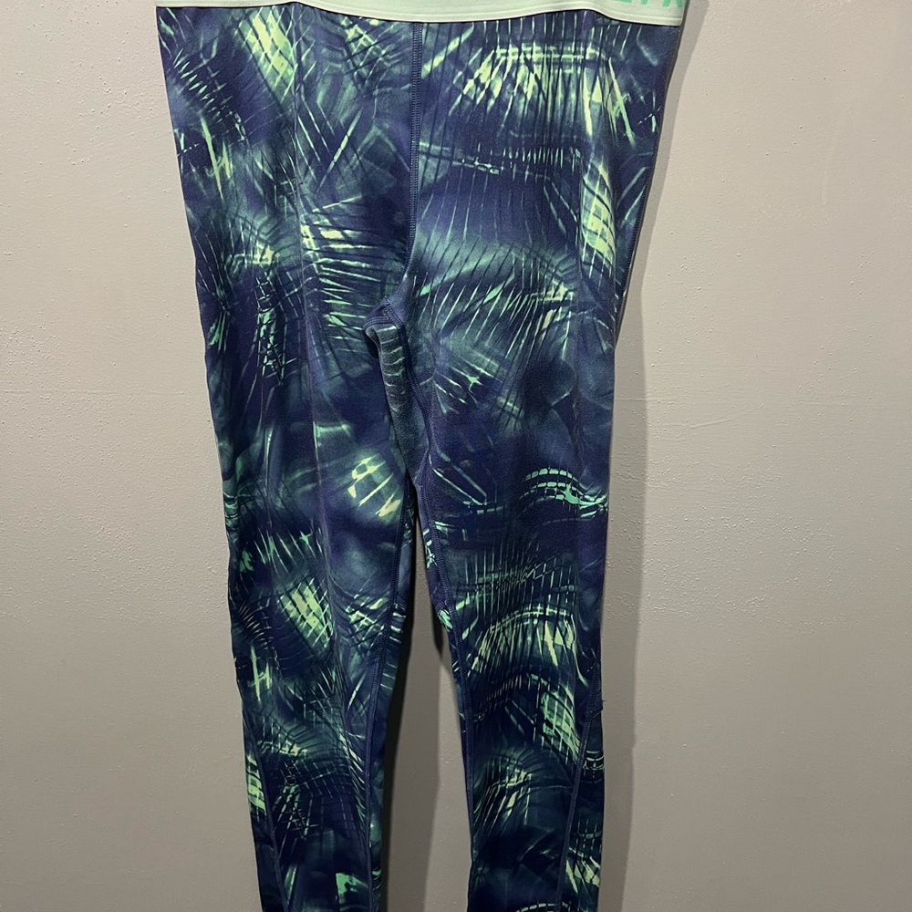 Nike Pro Dri-Fit blue & green leggings #activewear #fitness #gym. Size Xl